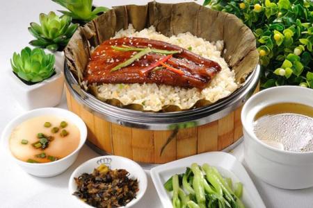 荷叶包饭